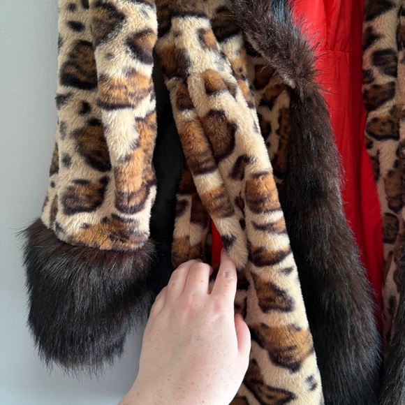 Cheetah Leopard Faux Faur Coat Belted SHEIN Curve Size 2XL Soft Animal Print - Picture 6 of 12